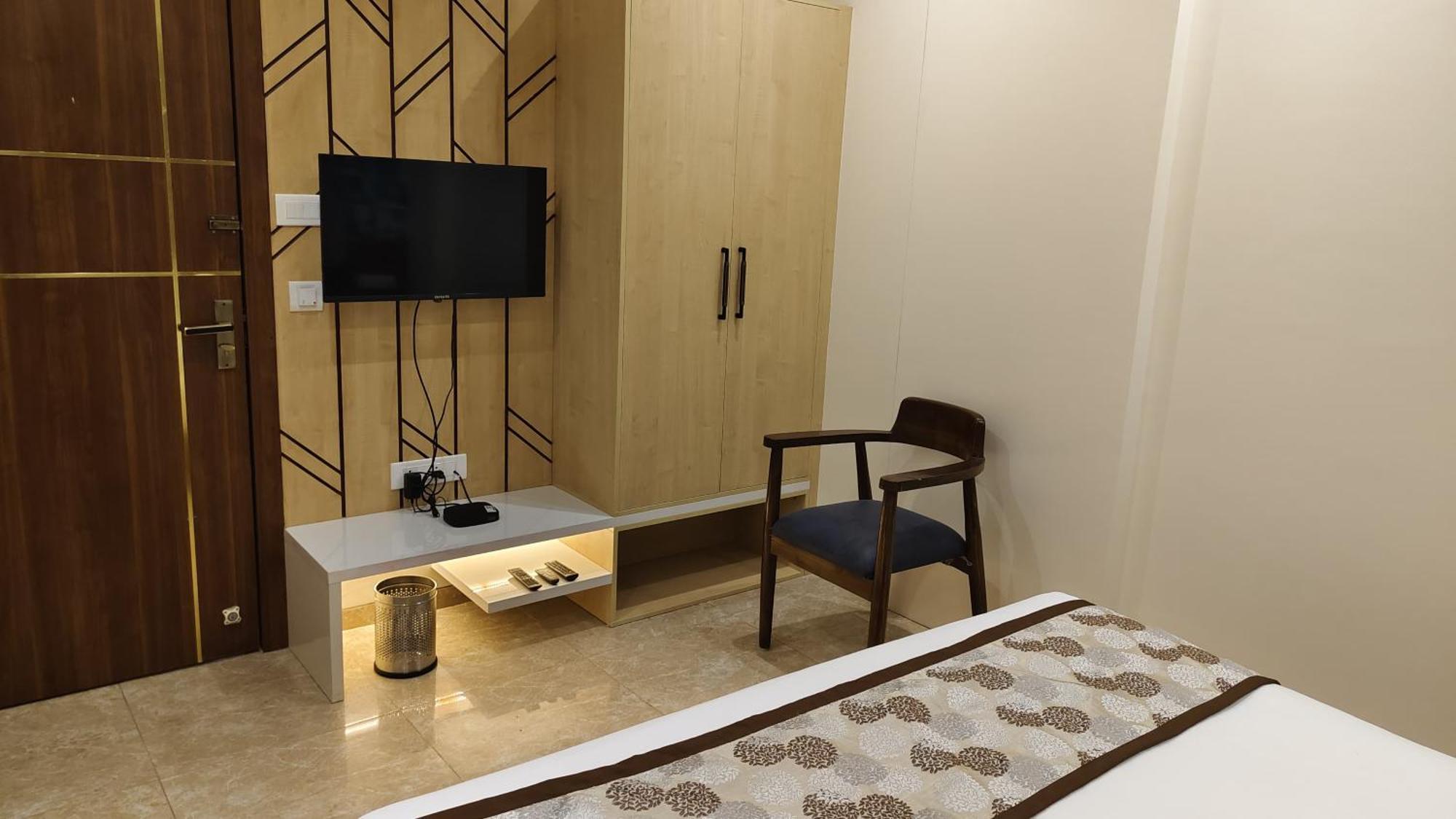 Hotel Suvarnam Residency Ahmednagar Luaran gambar
